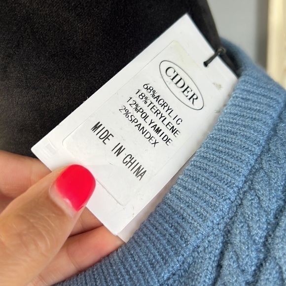 Cider Knit Multi Color Vest with Pom Poms. Sleeveless Sweater Vest L Preppy NWT - Picture 6 of 10